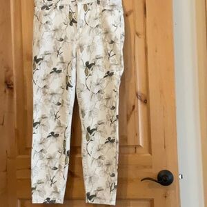 Buffalo David Bitton White and Gray Floral Pants
